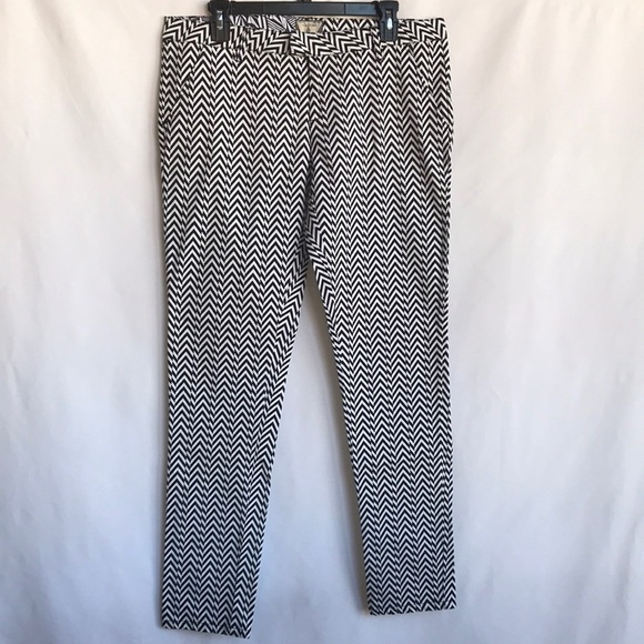 Volcom black and white Chevron pattern pants, 11 - Picture 1 of 16